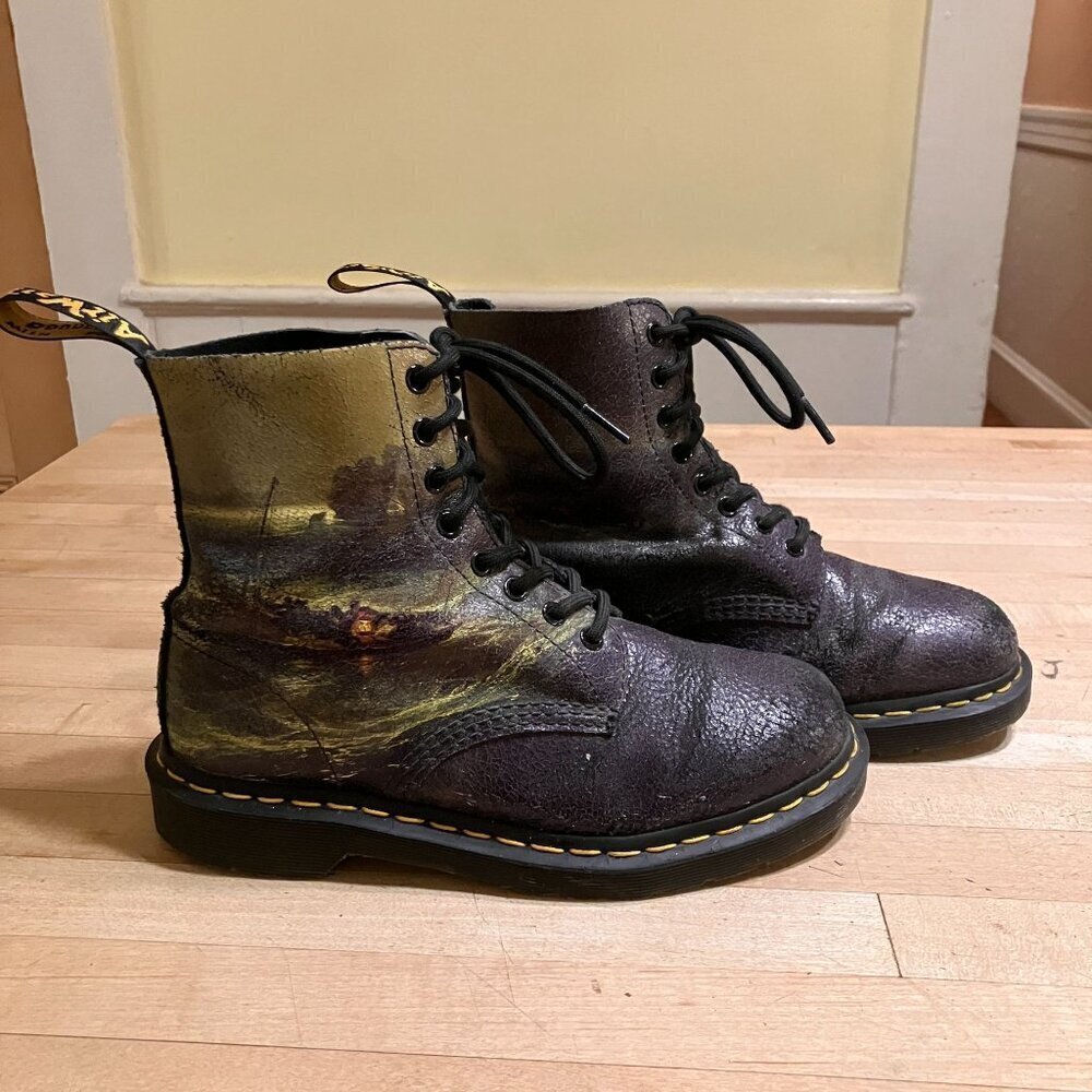Dr. Martens Unisex Fisherman at Sea JMW Turner Tate Boots Size 8L 7M Blue AN EXC - Picture 2 of 12